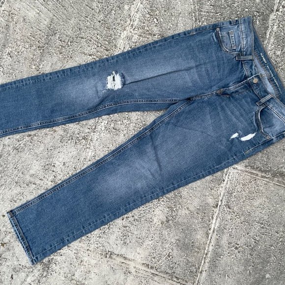 Old Navy Women Jeans Ripped Boyfriend Straight Denim Cotton Jean Size 6 Reg - Picture 5 of 9
